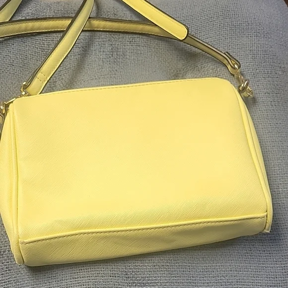 Christian Lacroix Yellow Shoulder Bag - Picture 2 of 10